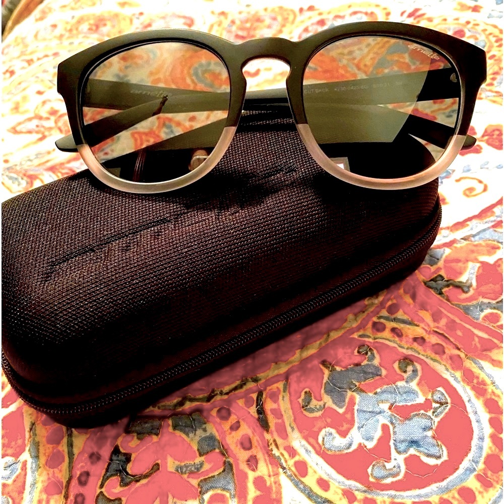 Arnette Cut Back Mirrored Sunglasses in near perfect condition.
